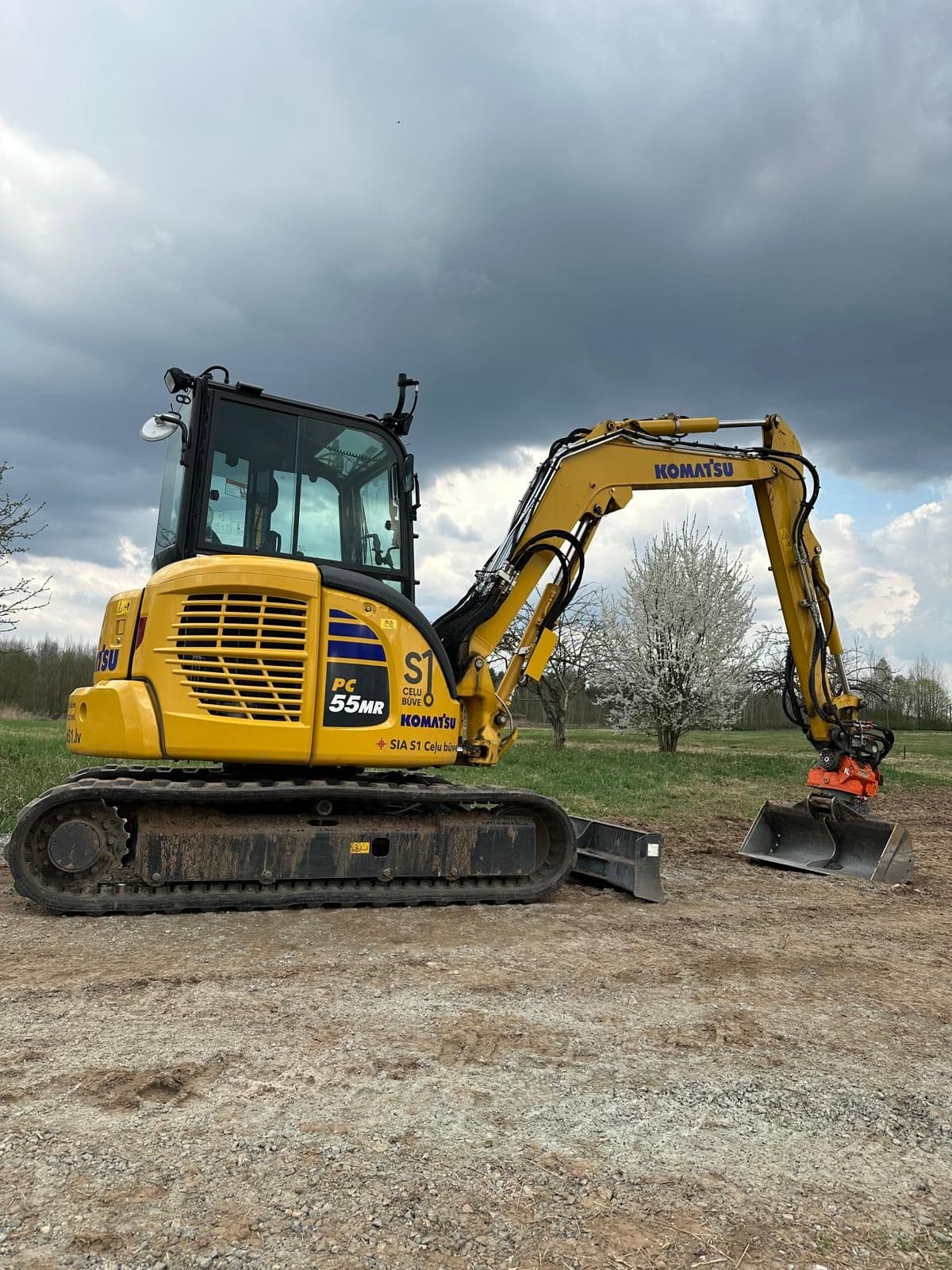 WhatsApp Image 2025-04-19 at 17.01.18.jpeg