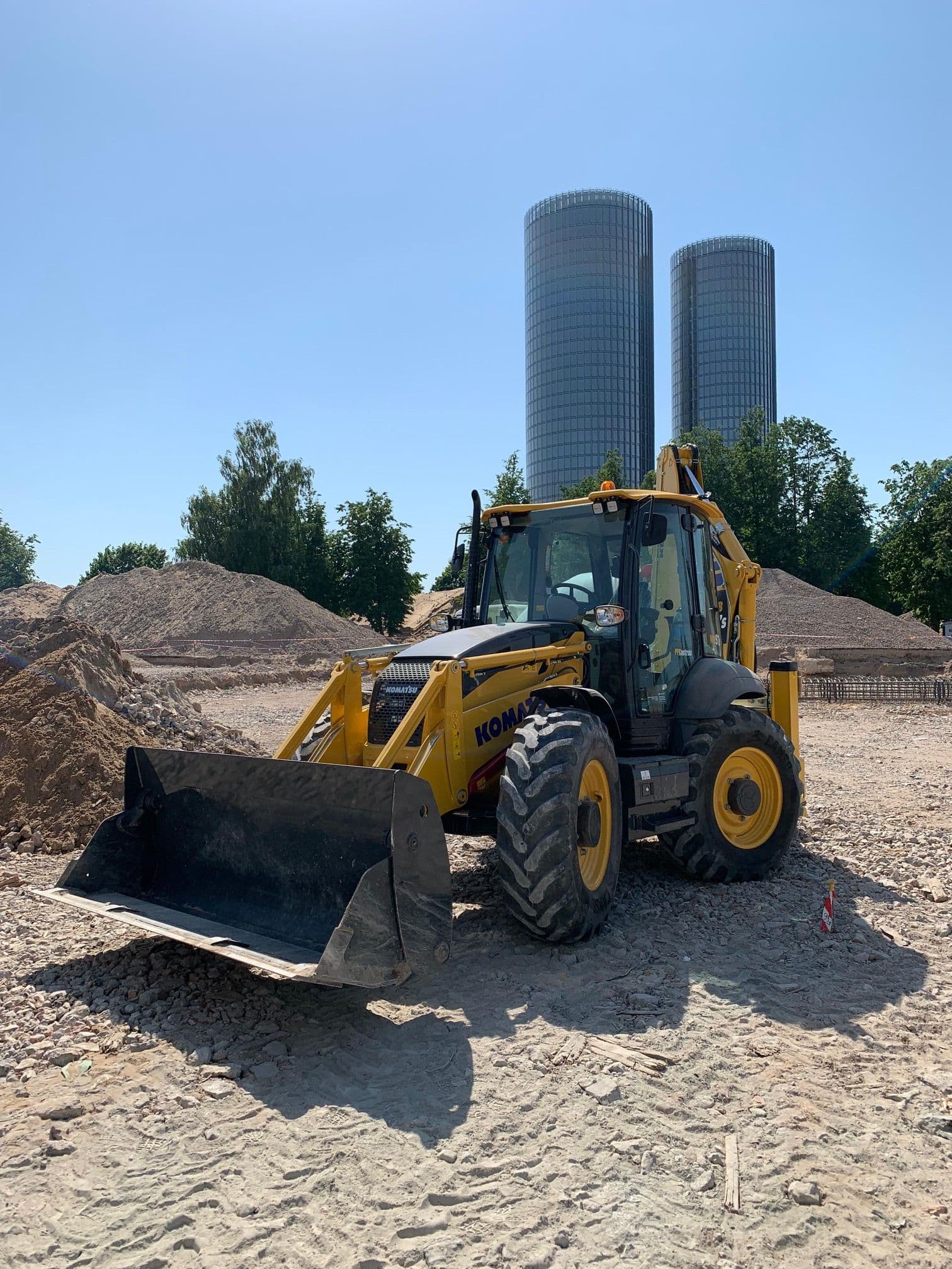 WhatsApp Image 2025-05-12 at 21.57.34.jpeg