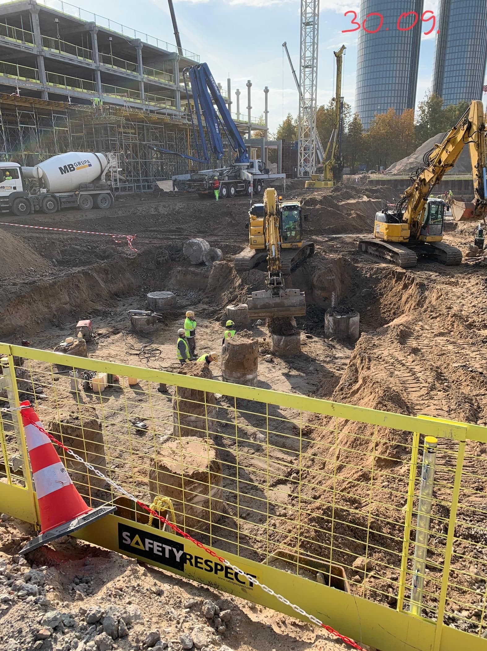 WhatsApp Image 2025-05-12 at 22.05.33 (1).jpeg