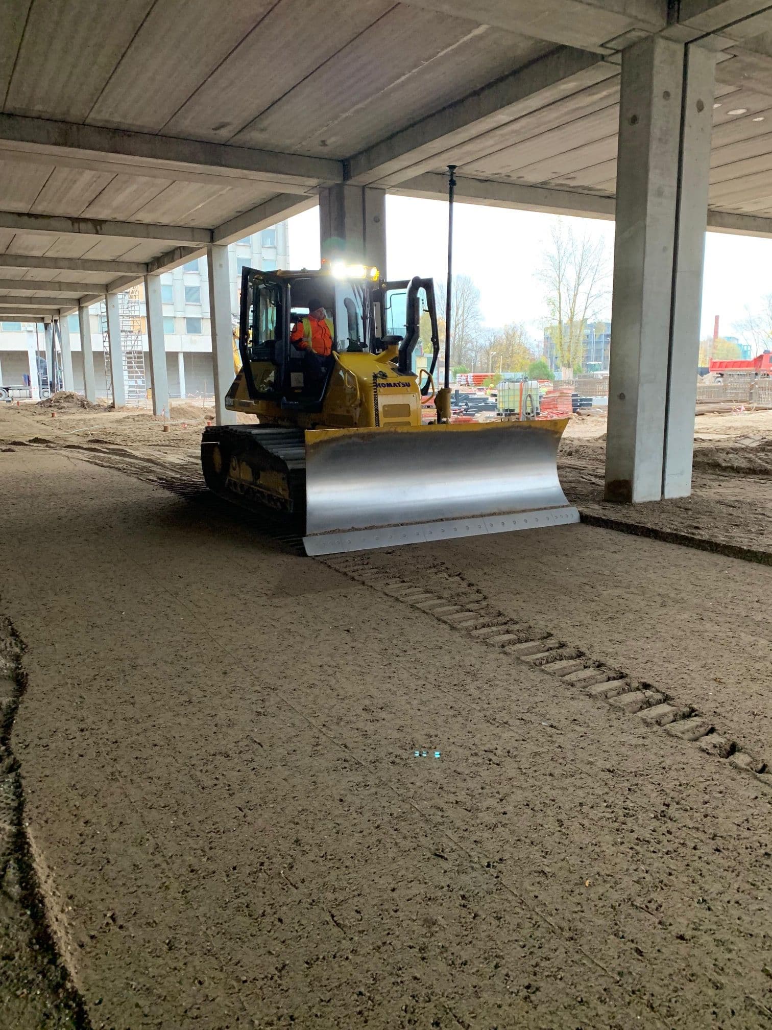 WhatsApp Image 2025-05-12 at 22.09.59 (3).jpeg